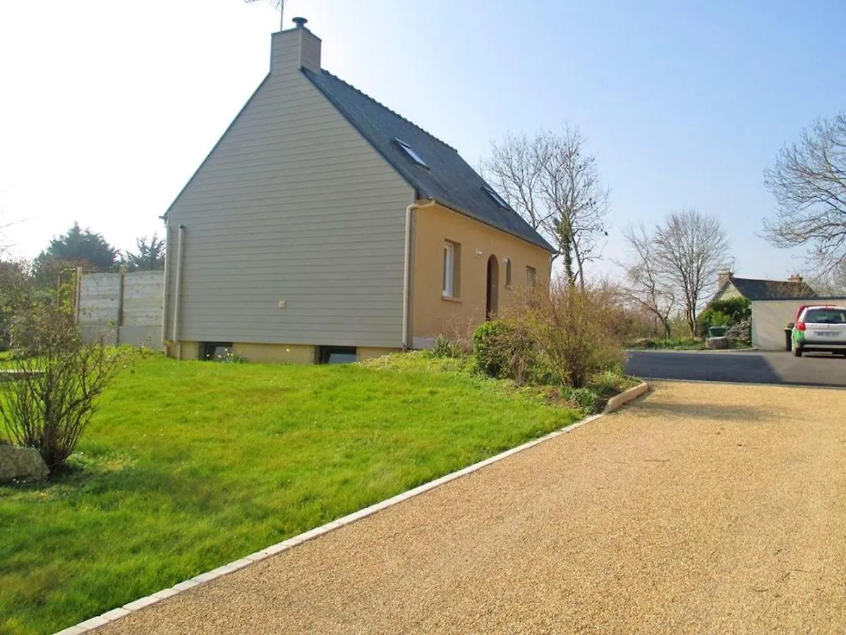 House With 4 Bedrooms In Plurien With Enclosed Garden And Wifi 800 M From The Beach Frehel Holiday home